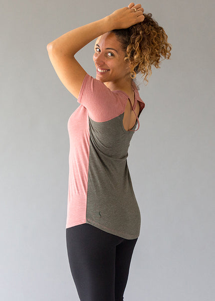 Balance TopT-shirts- Stretchery